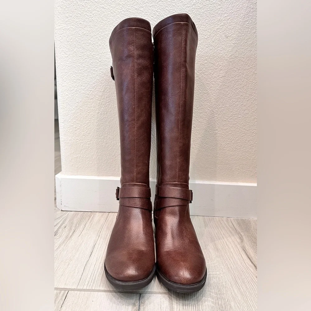 Brown Knee High Boots 6.5